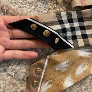 Burberry twilly scarf